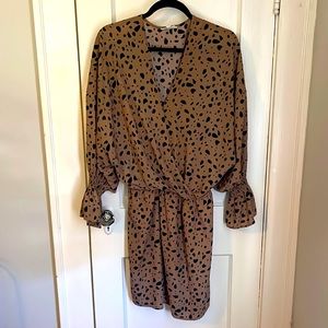 ee:some Dalmatian Print Mini Dress. Size L.